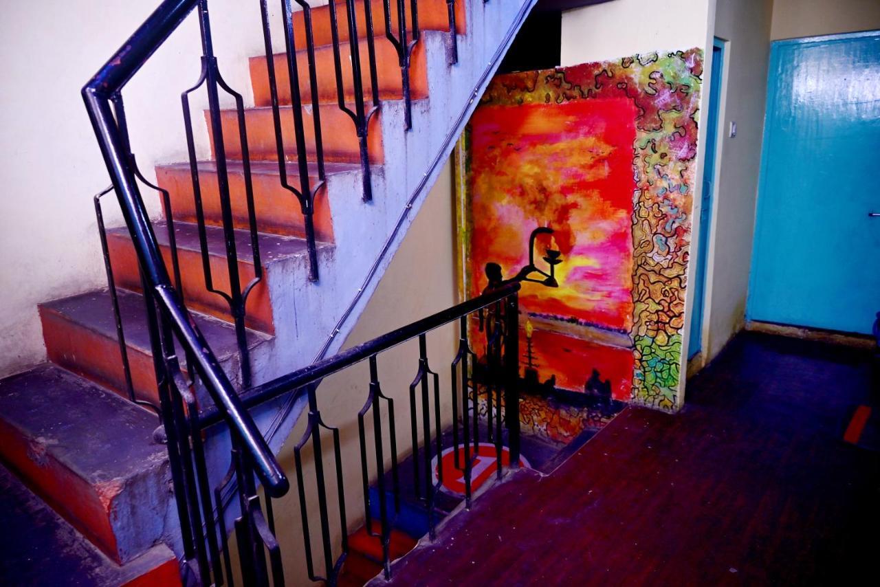 Banaras Rest House Varanasi Bagian luar foto