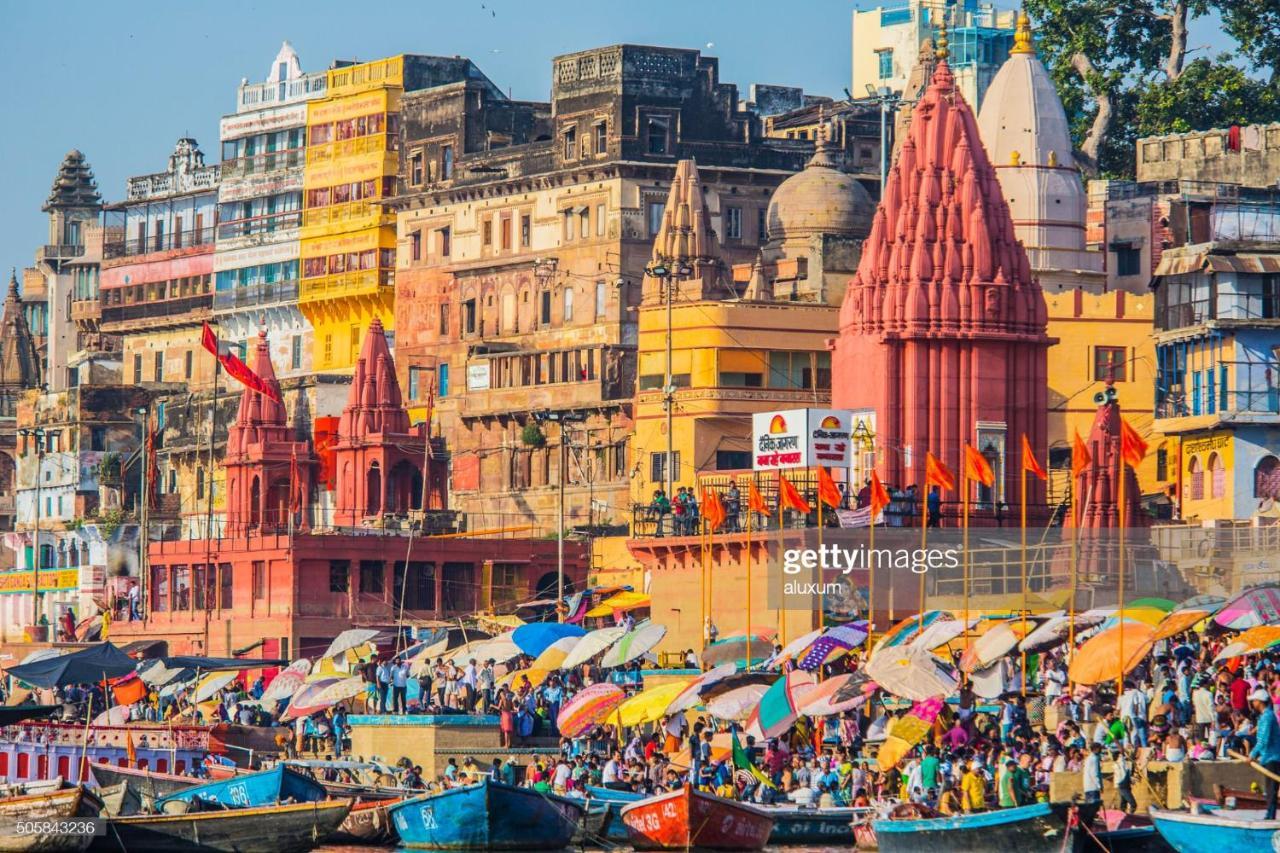 Banaras Rest House Varanasi Bagian luar foto